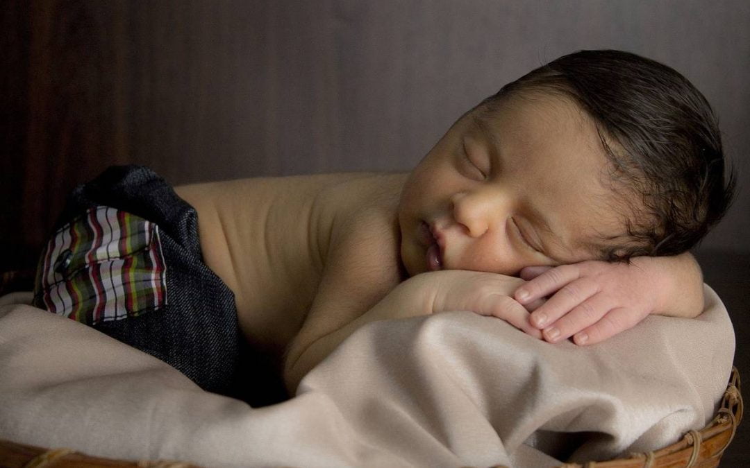 Comment aider mon bébé à faire ses nuits