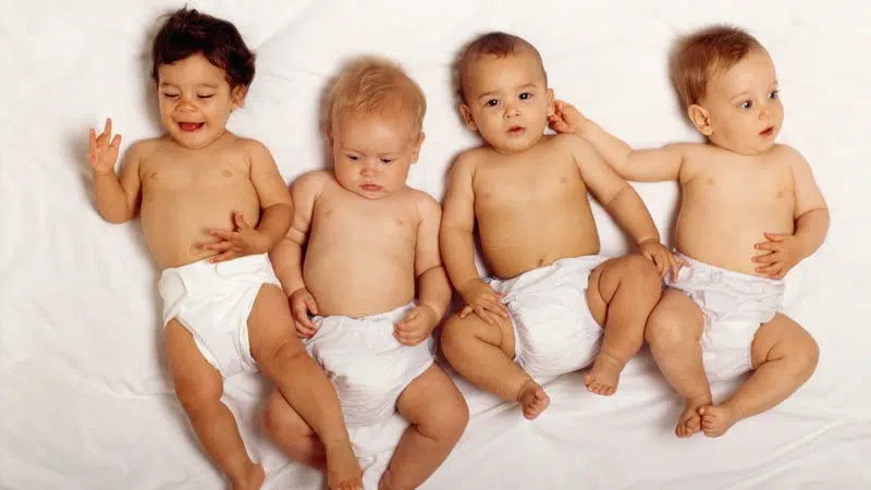 Consultation accompagnement sommeil bébé fratrie – programme adapté pour plusieurs enfants